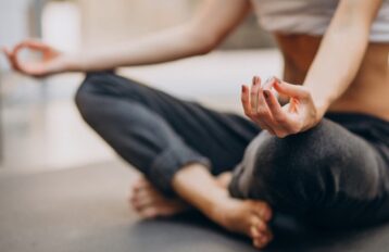 Benefícios do Junoo Barefoot com a prática de Yoga